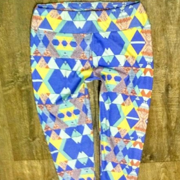 LuLaRoe Leggings Size Tall & Curvy Legging NWOT - Picture 4 of 5